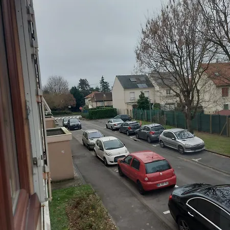 Transit * Palaiseau