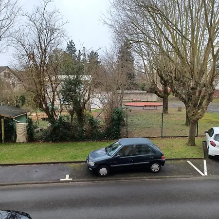 Transit Privatunterkunft Palaiseau
