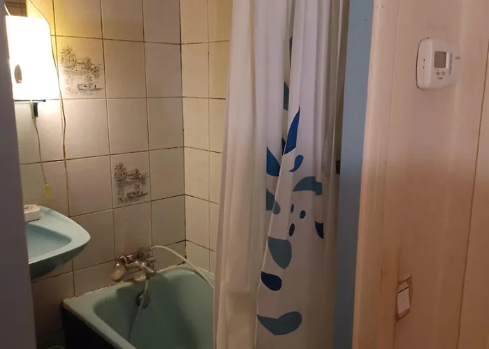 Habitación en casa particular Transit